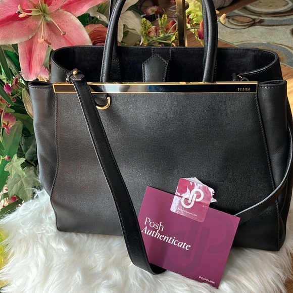 FENDI 2jours black 2 way stunningly chic purse Authenticated by PoshMark - Picture 15 of 16
